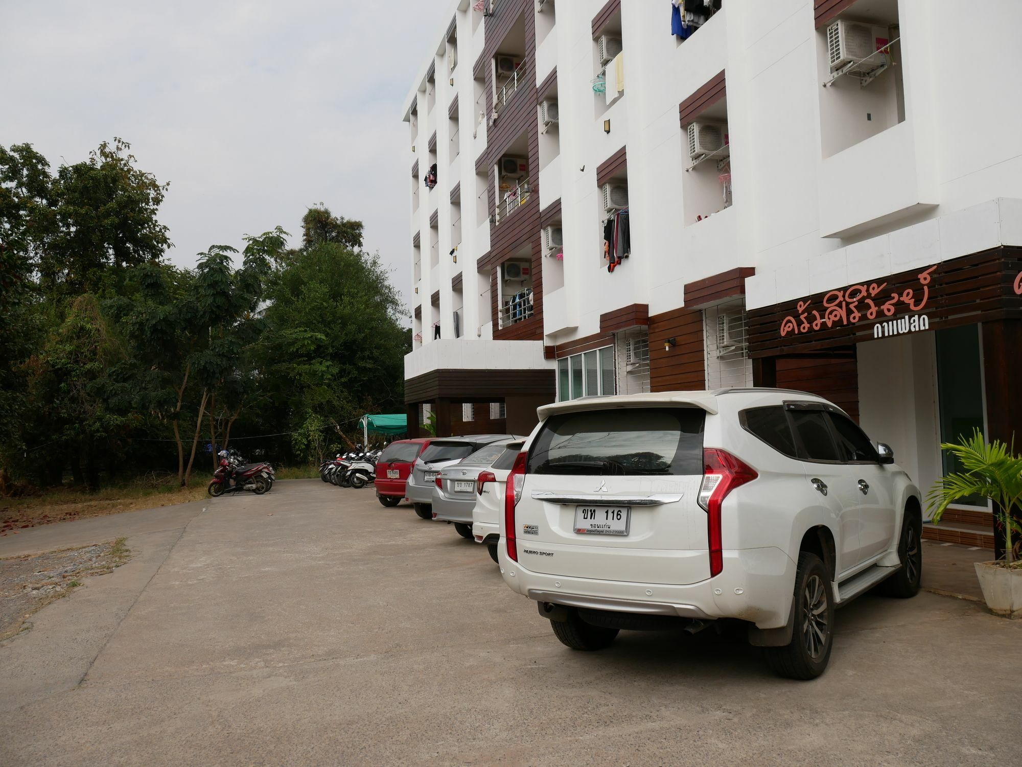 Siriwan Grand Garden Apartment Khon Kaen Zewnętrze zdjęcie